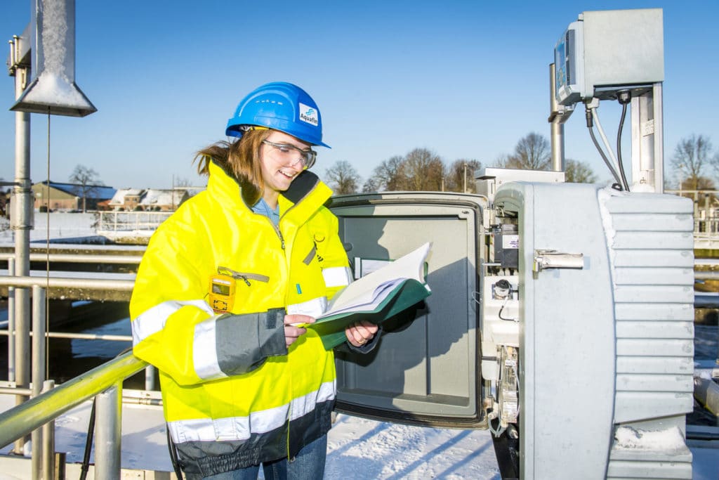 2021 FB Stagiaire Operator Emelie De Vos (1) Digital speelt een centrale rol bij Aquafin.