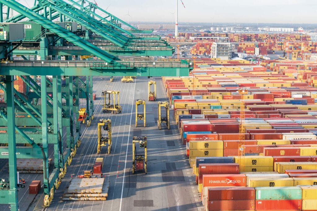 De grootste containerschepen van de wereld kunnen bij PSA terecht. De grootste containerschepen van de wereld kunnen bij PSA terecht.