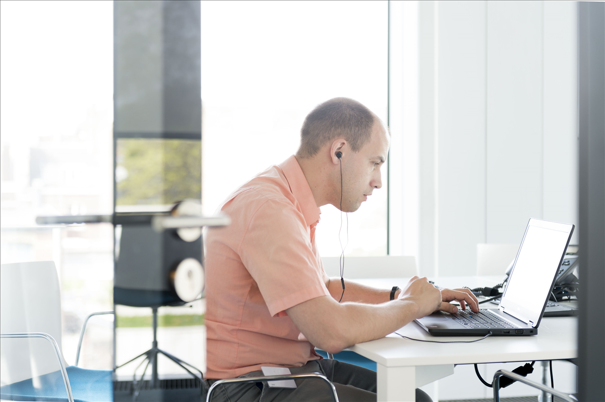 DELA 4 "Hoe is om als IT’er bij uitvaartspecialist DELA te werken?"Amon interviewt CIO Hans Haverbeke. This is IT 2021