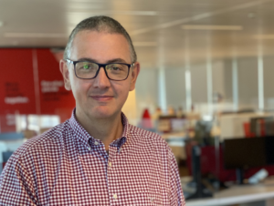 “Bij Napoleon zitten IT’ers zeker mee aan tafel. Zolang ze het plezier van de spelers maar voorop zetten!” CTO Peter Thijs. Amon This is IT 2021. ICT & Digital coach of the Year. “Bij Napoleon zitten IT’ers zeker mee aan tafel. Zolang ze het plezier van de spelers maar voorop zetten!” CTO Peter Thijs. Amon This is IT 2021. ICT & Digital coach of the Year.